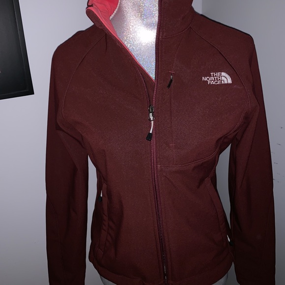 The North Face Jackets & Blazers - North Face Jacket Maroon